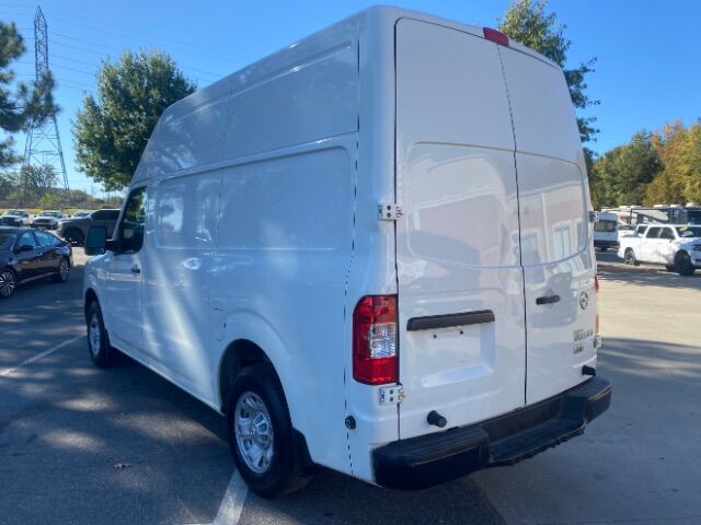 2013 Nissan NV Cargo NV2500 HD S V8 High Roof 146.1 WB