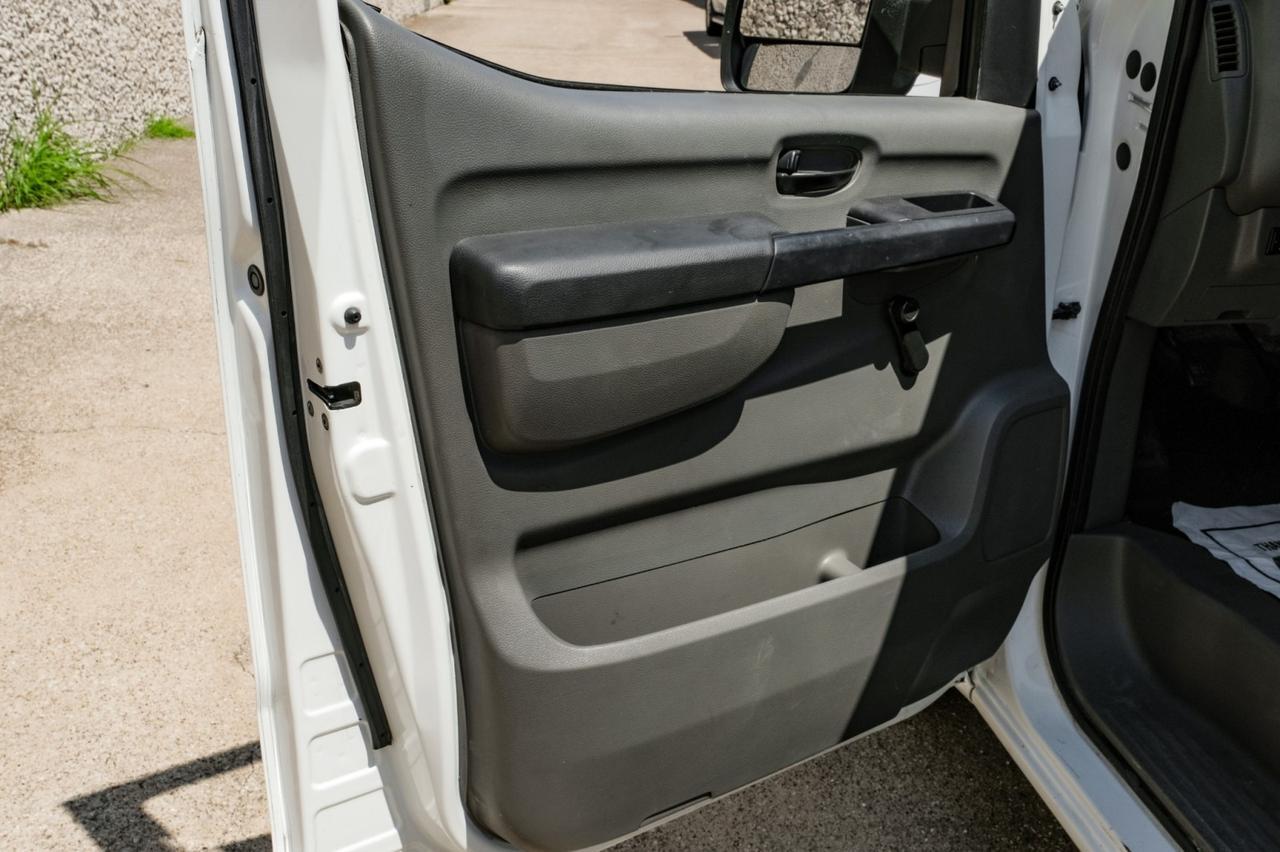 2013 Nissan NV S Farmers Branch TX