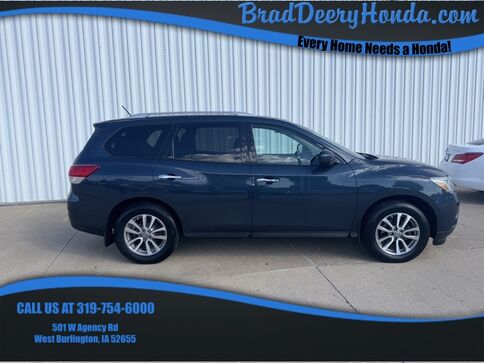 2013_Nissan_Pathfinder_SV_ West Burlington IA