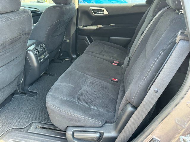 2013 Nissan Pathfinder SV Springfield VA