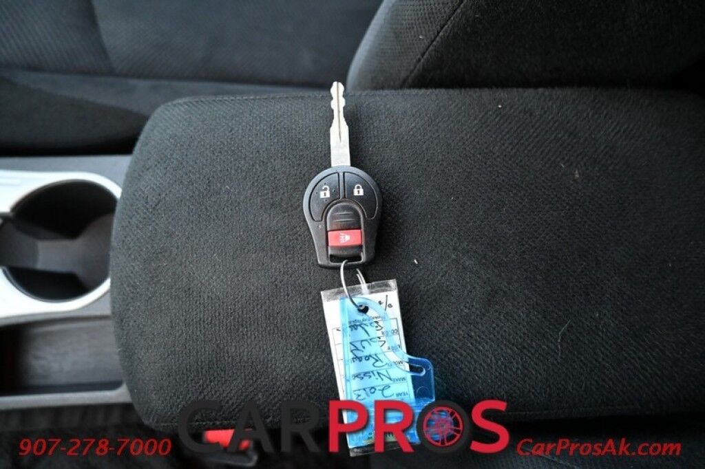 2013 Nissan Rogue S - All Wheel Drive - Backup Camera - Power Windows & Door Locks - Aux Plug in - Keyless Entry Anchorage AK