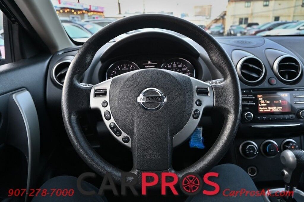 2013 Nissan Rogue S - All Wheel Drive - Backup Camera - Power Windows & Door Locks - Aux Plug in - Keyless Entry Anchorage AK