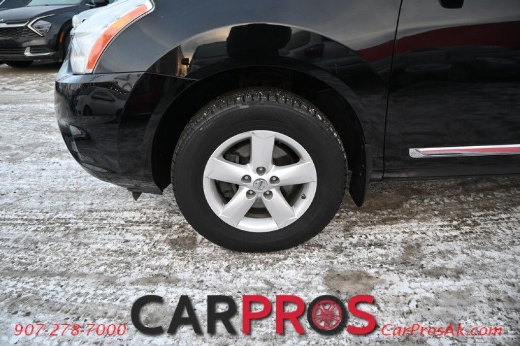 2013 Nissan Rogue S - All Wheel Drive - Backup Camera - Power Windows & Door Locks - Aux Plug in - Keyless Entry Anchorage AK