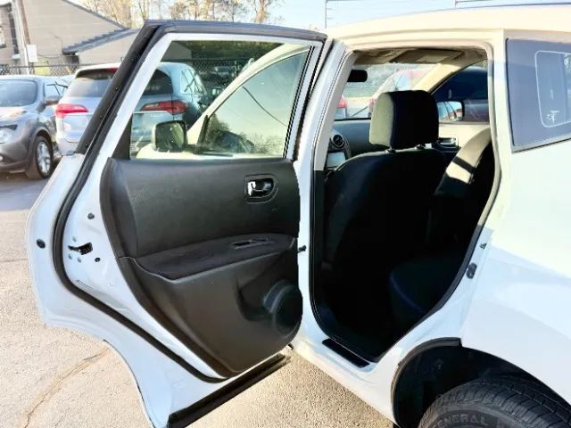 2013 Nissan Rogue S Sport Utility 4D Cincinnati OH