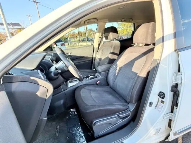 2013 Nissan Rogue S Sport Utility 4D Cincinnati OH