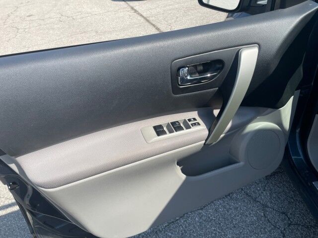 2013 Nissan Rogue SV Cleveland OH