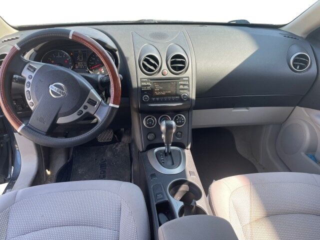 2013 Nissan Rogue SV Cleveland OH