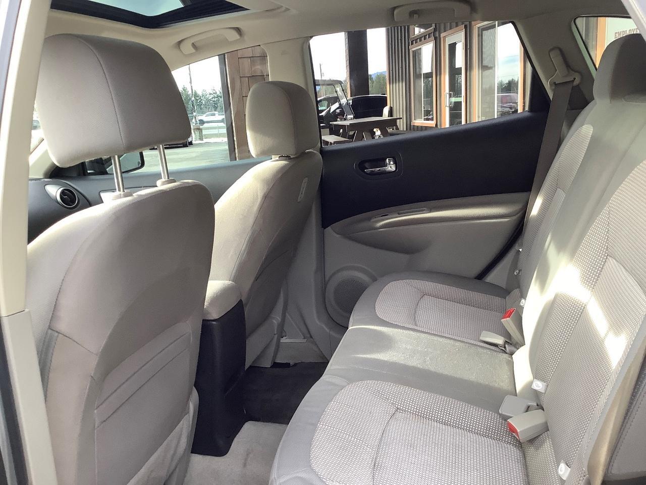 2013 Nissan Rogue SV Hayden ID