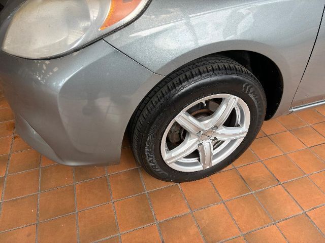 2013 Nissan Versa 1.6 S+ Charlotte NC