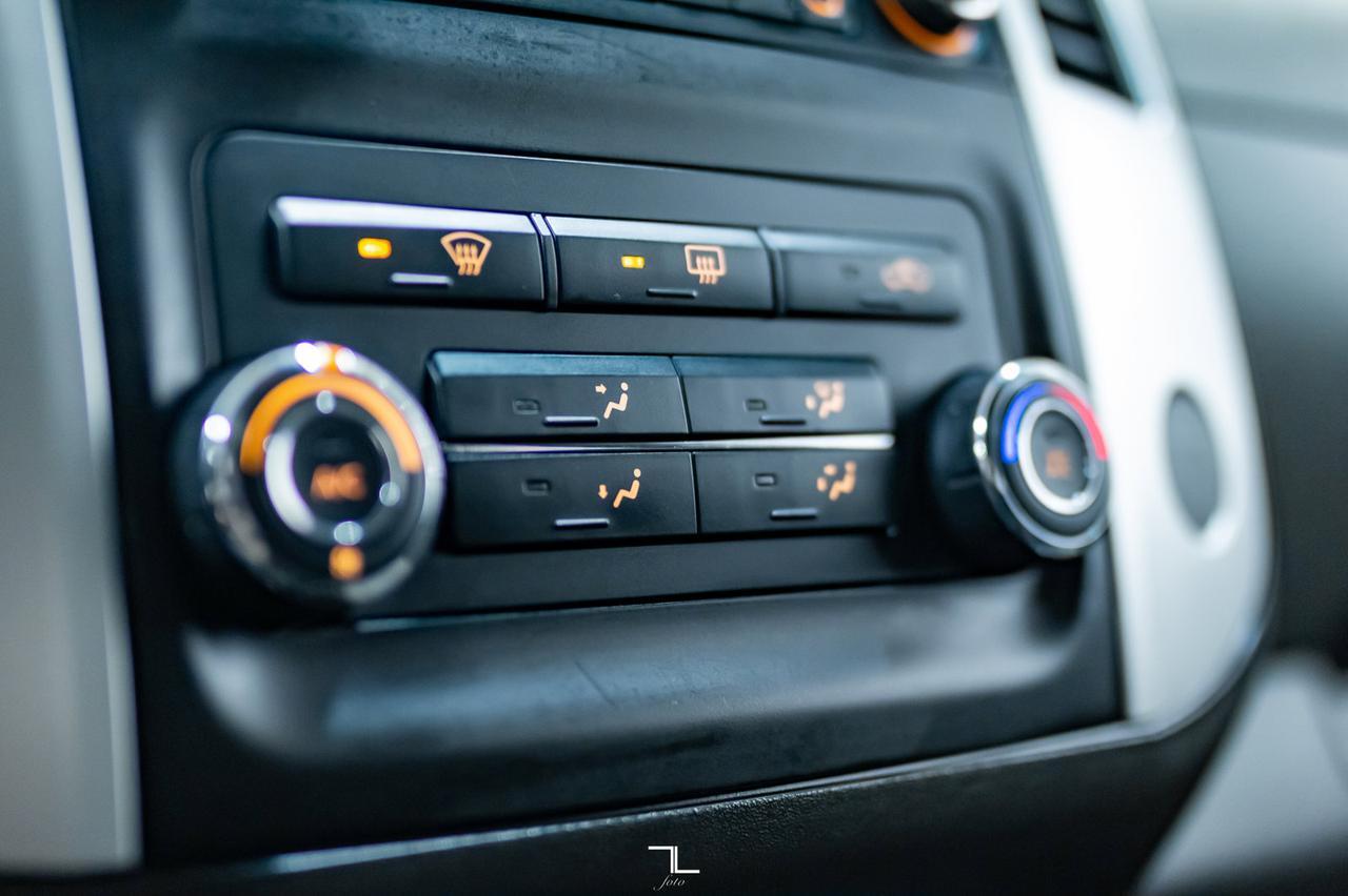 2013 Nissan Xterra 4X4 S Sport Manual Red Deer AB