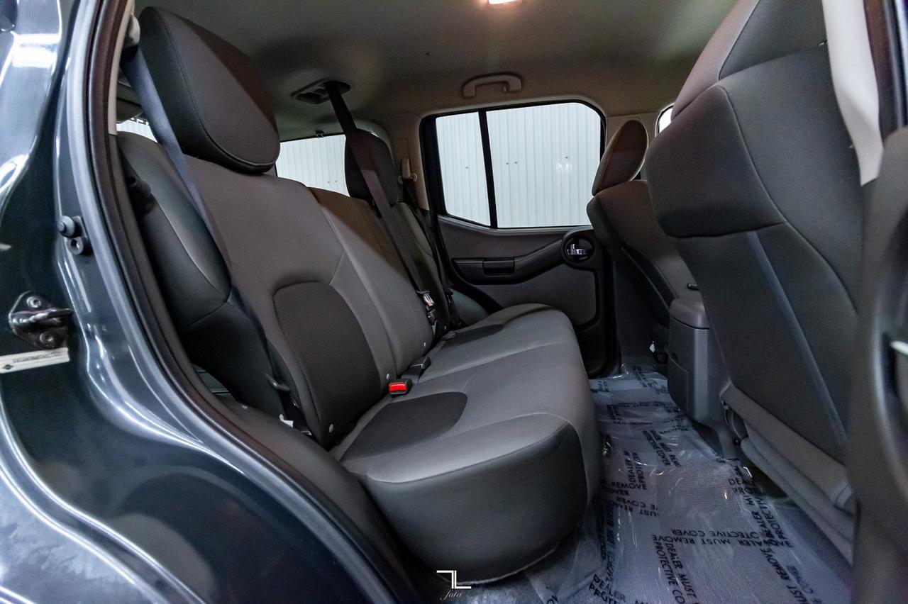 2013 Nissan Xterra 4X4 S Sport Manual Red Deer AB