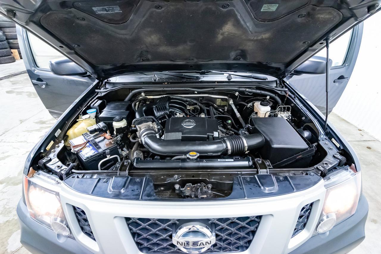 2013 Nissan Xterra 4X4 S Sport Manual Red Deer AB