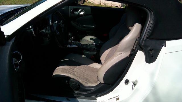 2013 Nissan Z 370Z Touring Roadster San Antonio TX