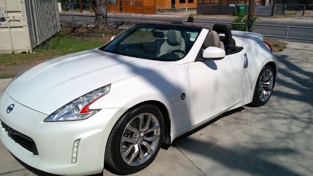 2013 Nissan Z 370Z Touring Roadster San Antonio TX