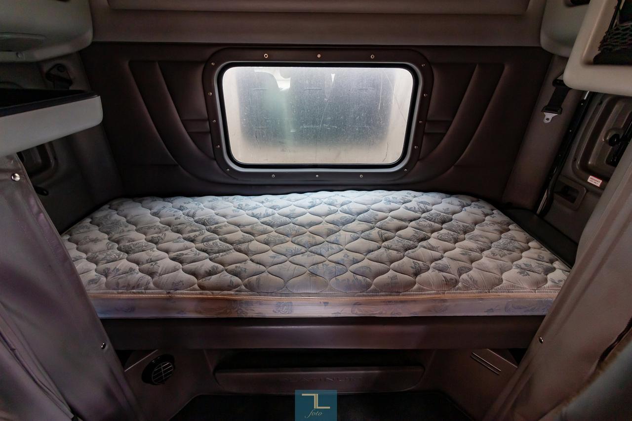 2013 Peterbilt 367 Tractor Sleeper Red Deer AB