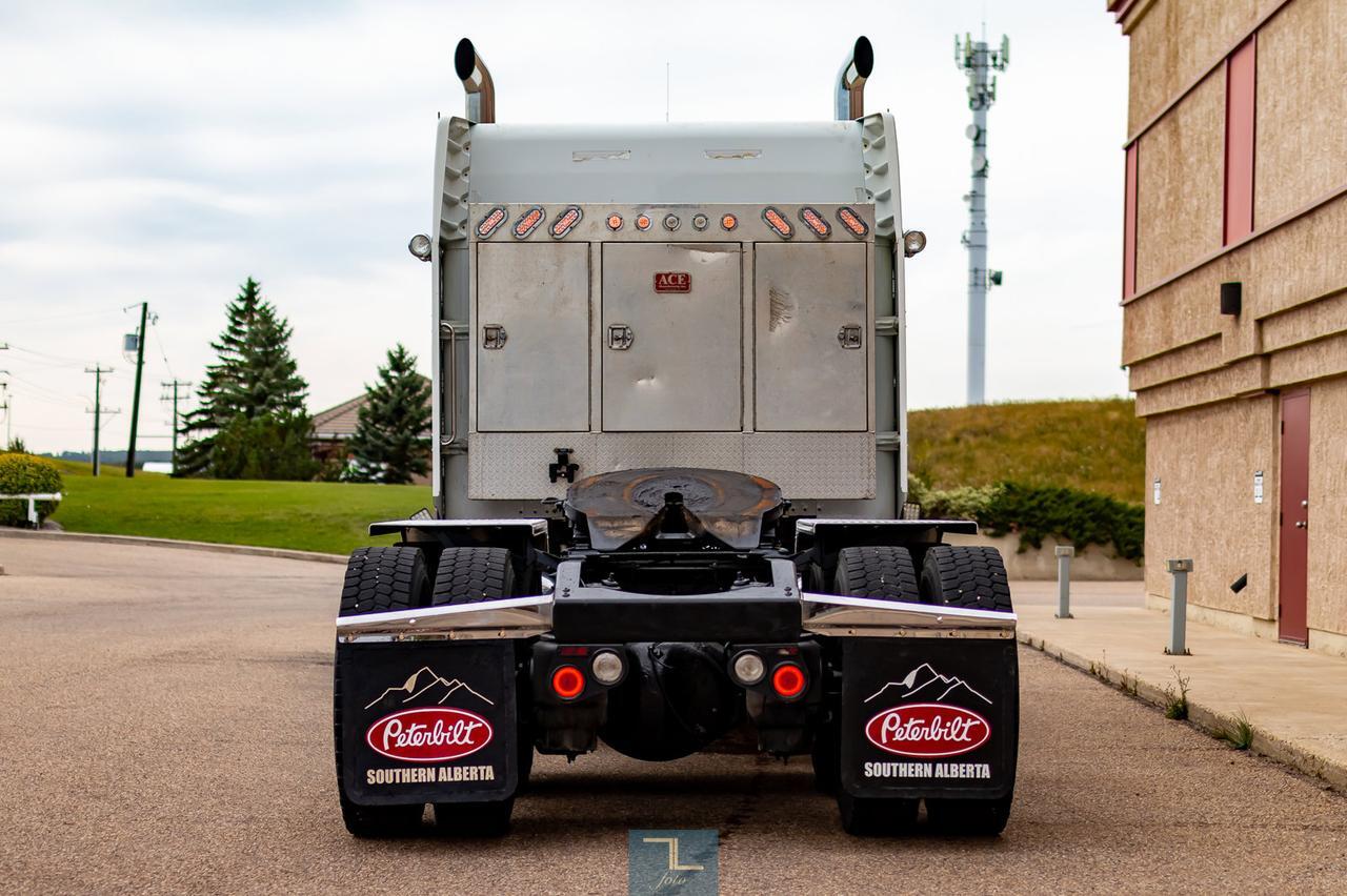 2013 Peterbilt 367 Tractor Sleeper Red Deer AB