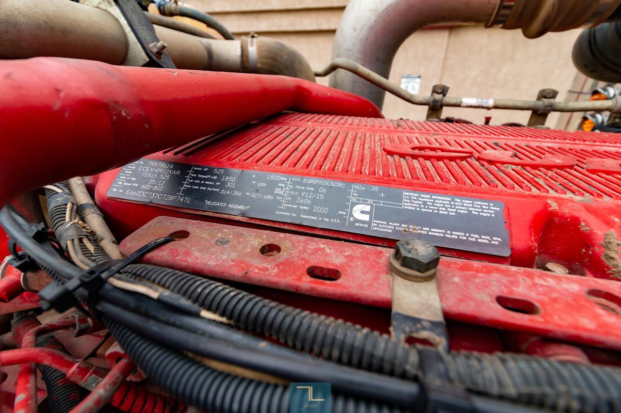 2013 Peterbilt 367 Tractor Sleeper Red Deer AB