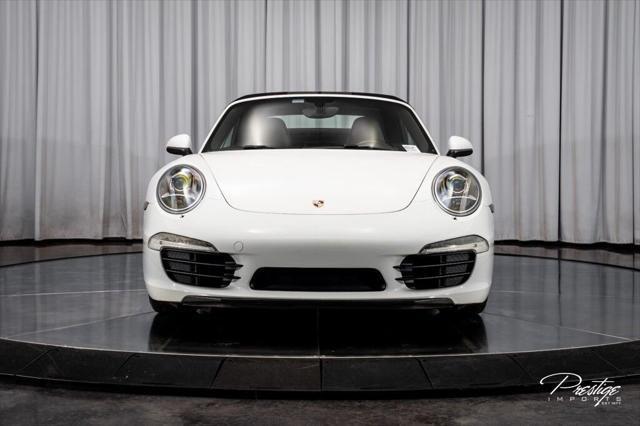 2013 Porsche 911 2dr Cabriolet Carrera