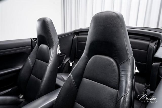 2013 Porsche 911 2dr Cabriolet Carrera North Miami Beach FL