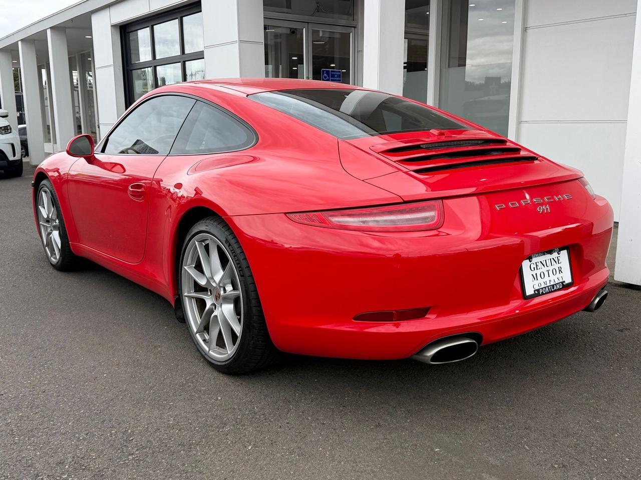 2013 Porsche 911 Carrera