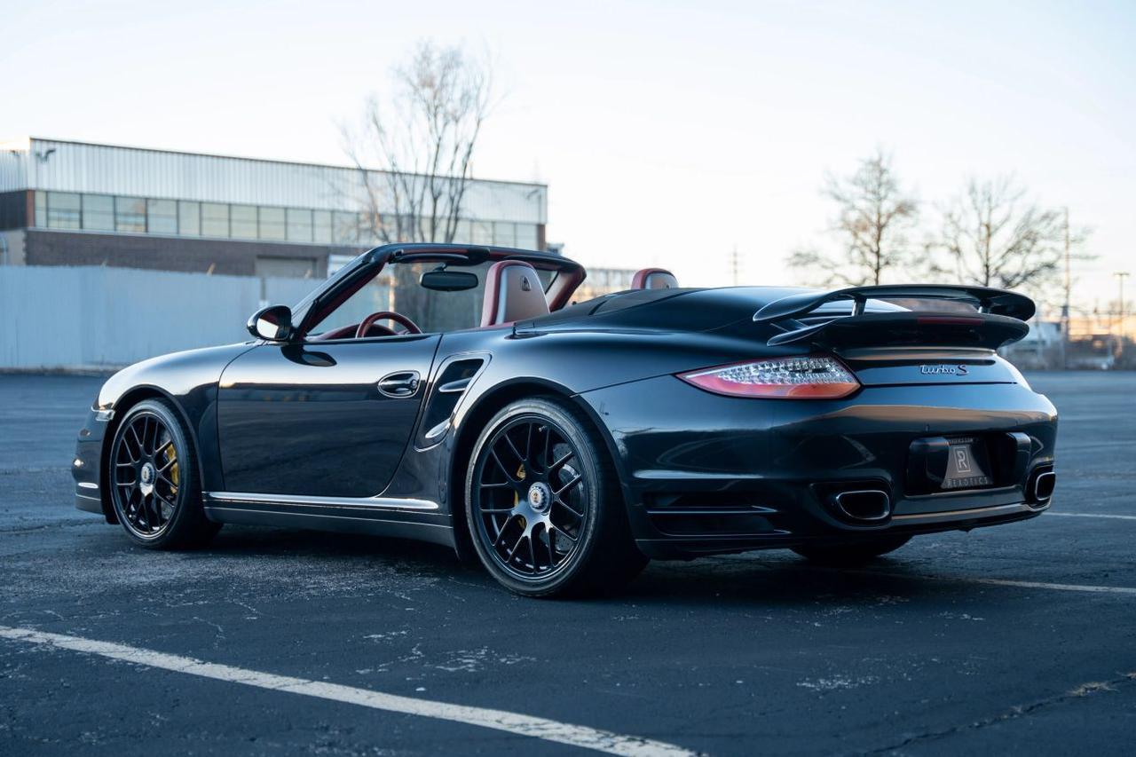 2013 Porsche 911 Turbo S Cabriolet 2D St. Louis MO