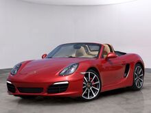2013_Porsche_Boxster_S_ Oshkosh WI