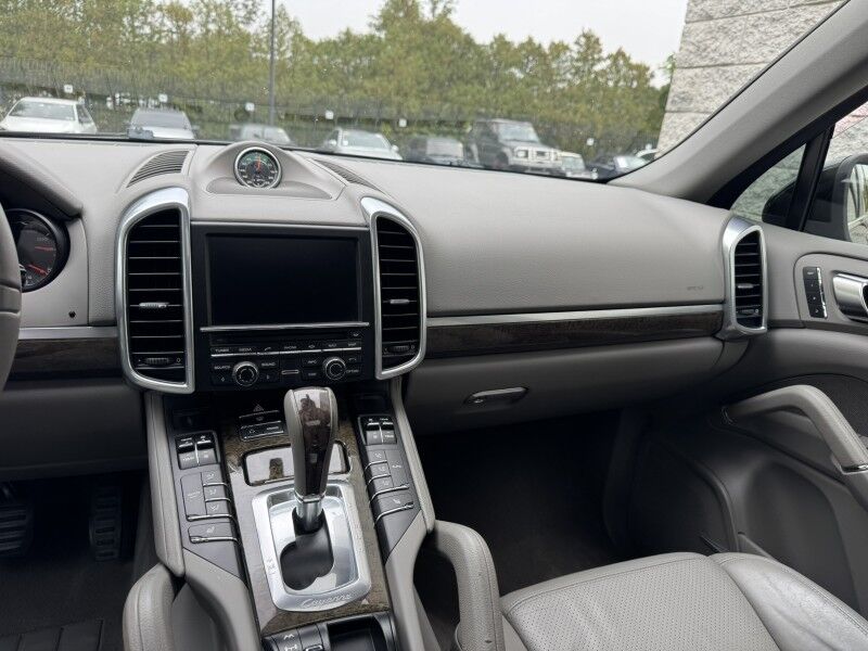 2013 Porsche Cayenne  Willow Grove PA