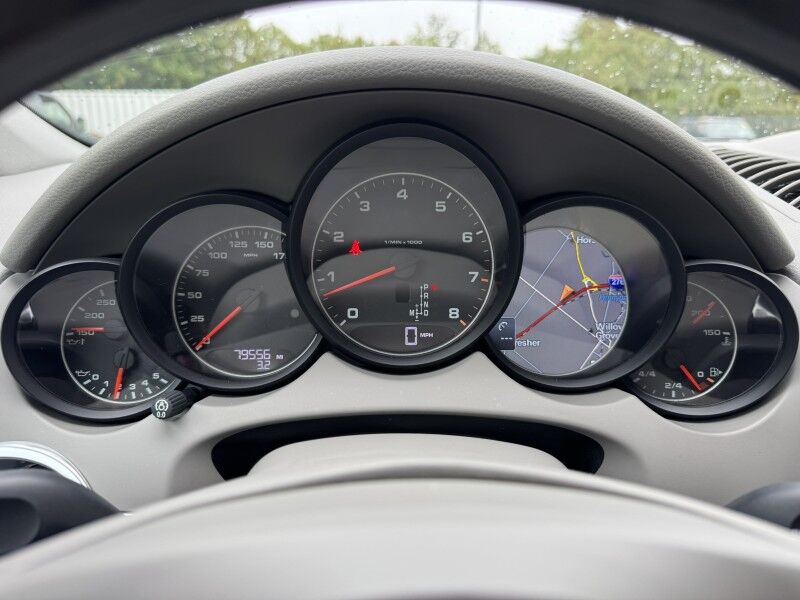 2013 Porsche Cayenne  Willow Grove PA