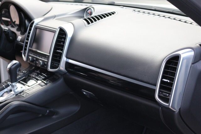 2013 Porsche Cayenne 3.0L Turbo Diesel AWD Knoxville TN