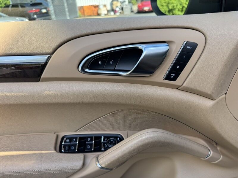 2013 Porsche Cayenne S Willow Grove PA