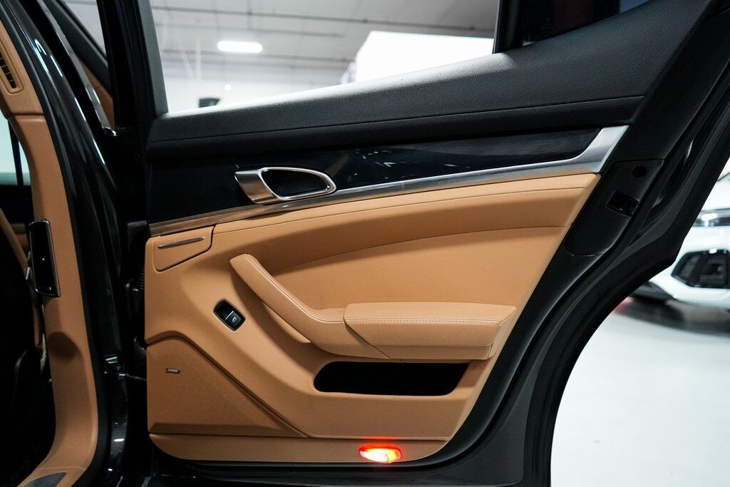 2013 Porsche Panamera 4 Platinum Edition Tigard OR