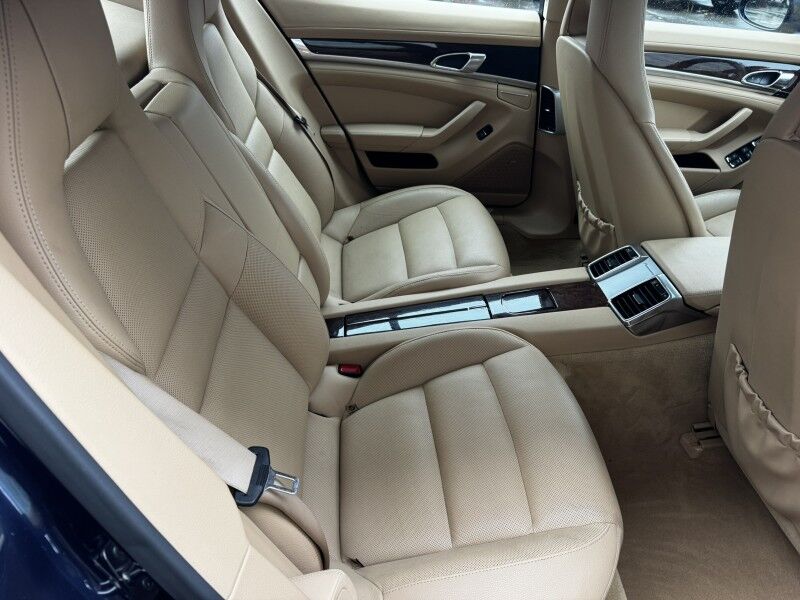 2013 Porsche Panamera 4 Willow Grove PA