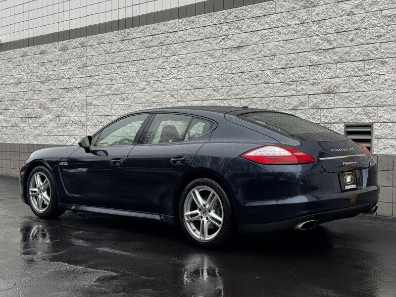 2013 Porsche Panamera 4