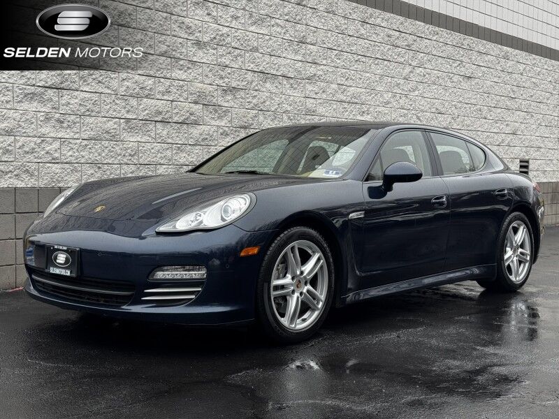 2013 Porsche Panamera 4
