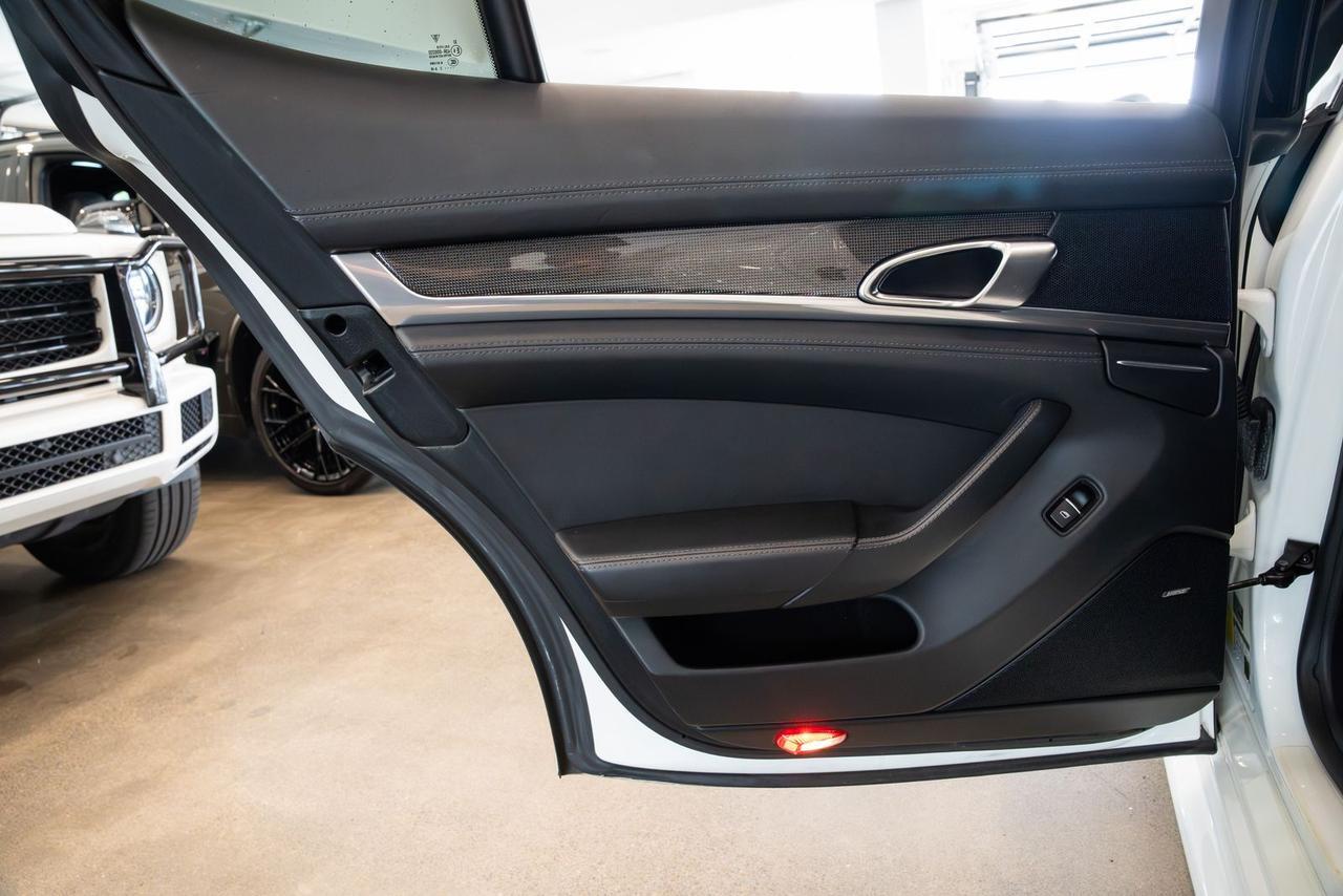 2013 Porsche Panamera GTS Gladstone OR