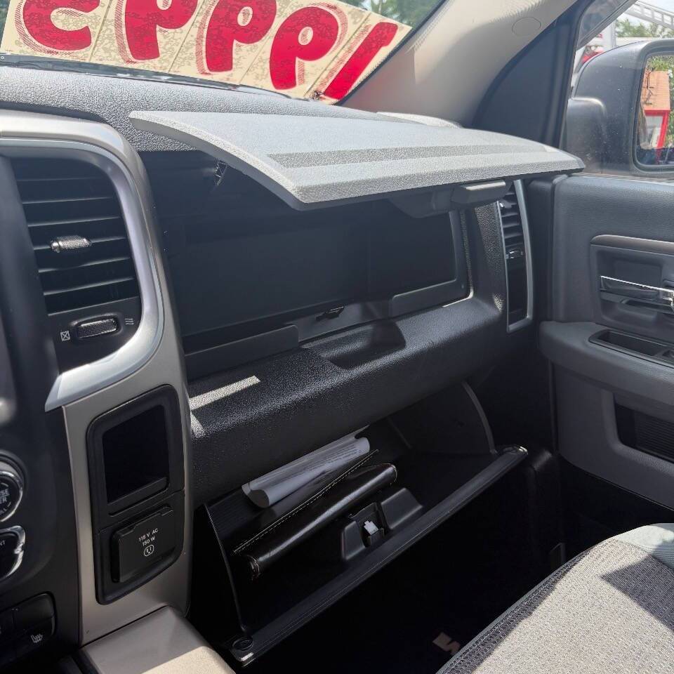 2013 RAM 1500 Big Horn 4x4 4dr Crew Cab 5.5 ft. SB Pickup Edison NJ