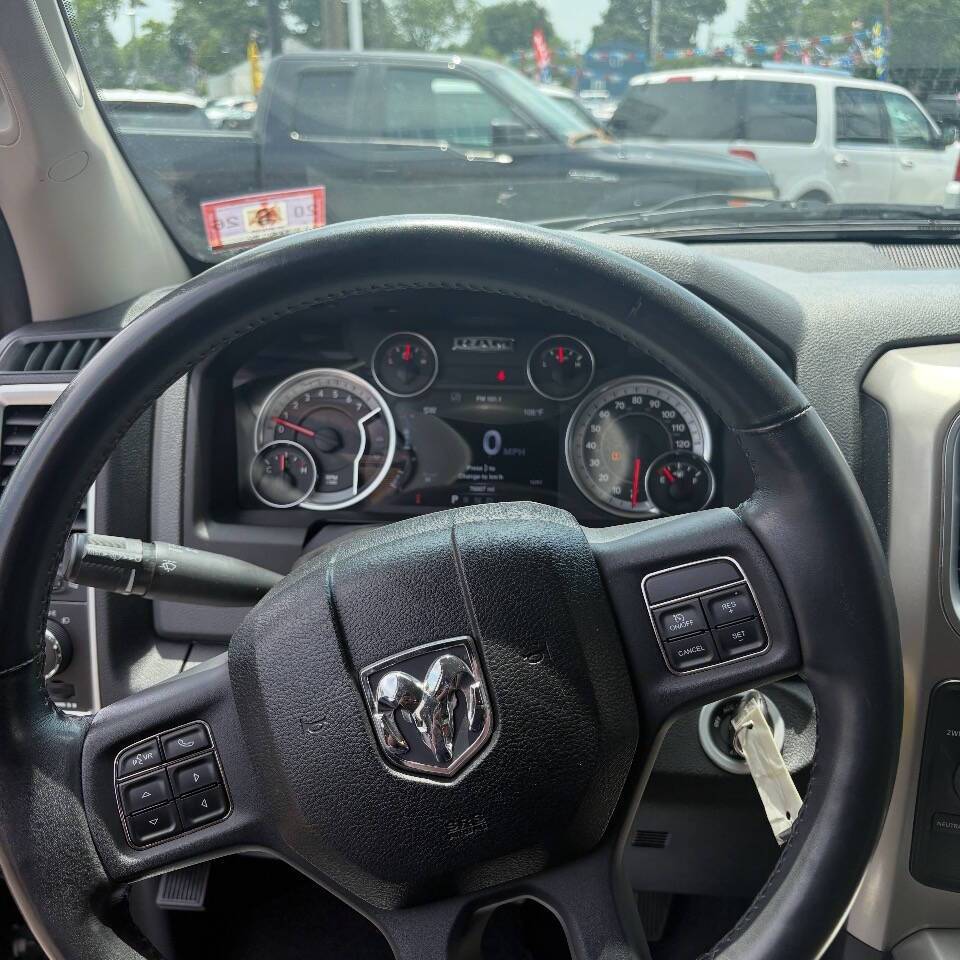 2013 RAM 1500 Big Horn 4x4 4dr Crew Cab 5.5 ft. SB Pickup Edison NJ
