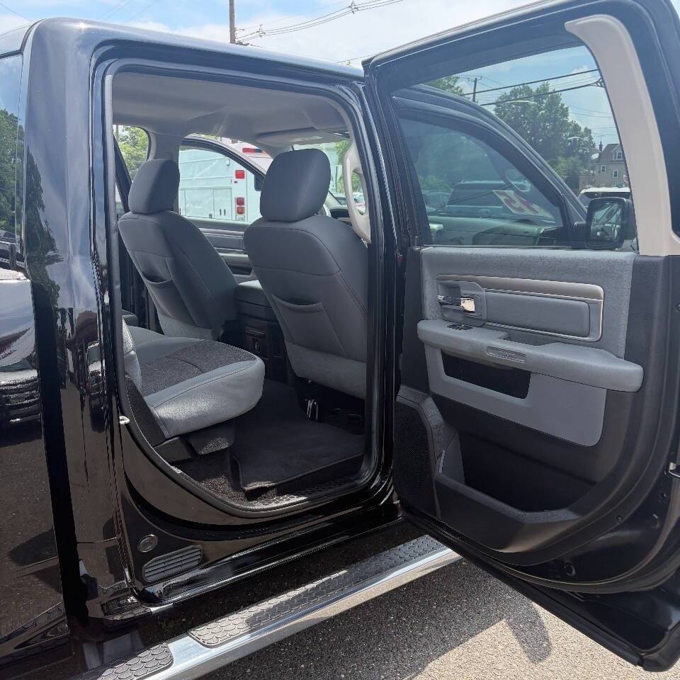 2013 RAM 1500 Big Horn 4x4 4dr Crew Cab 5.5 ft. SB Pickup Edison NJ