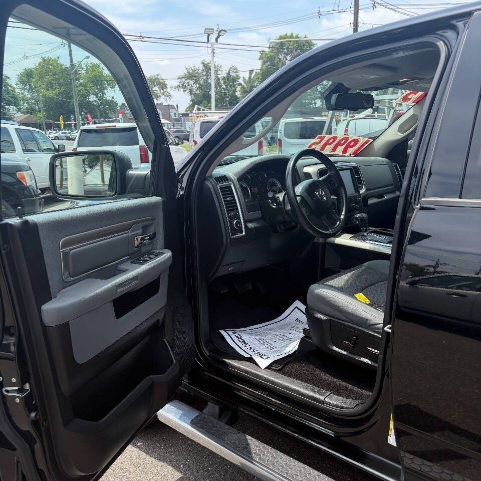 2013 RAM 1500 Big Horn 4x4 4dr Crew Cab 5.5 ft. SB Pickup Edison NJ