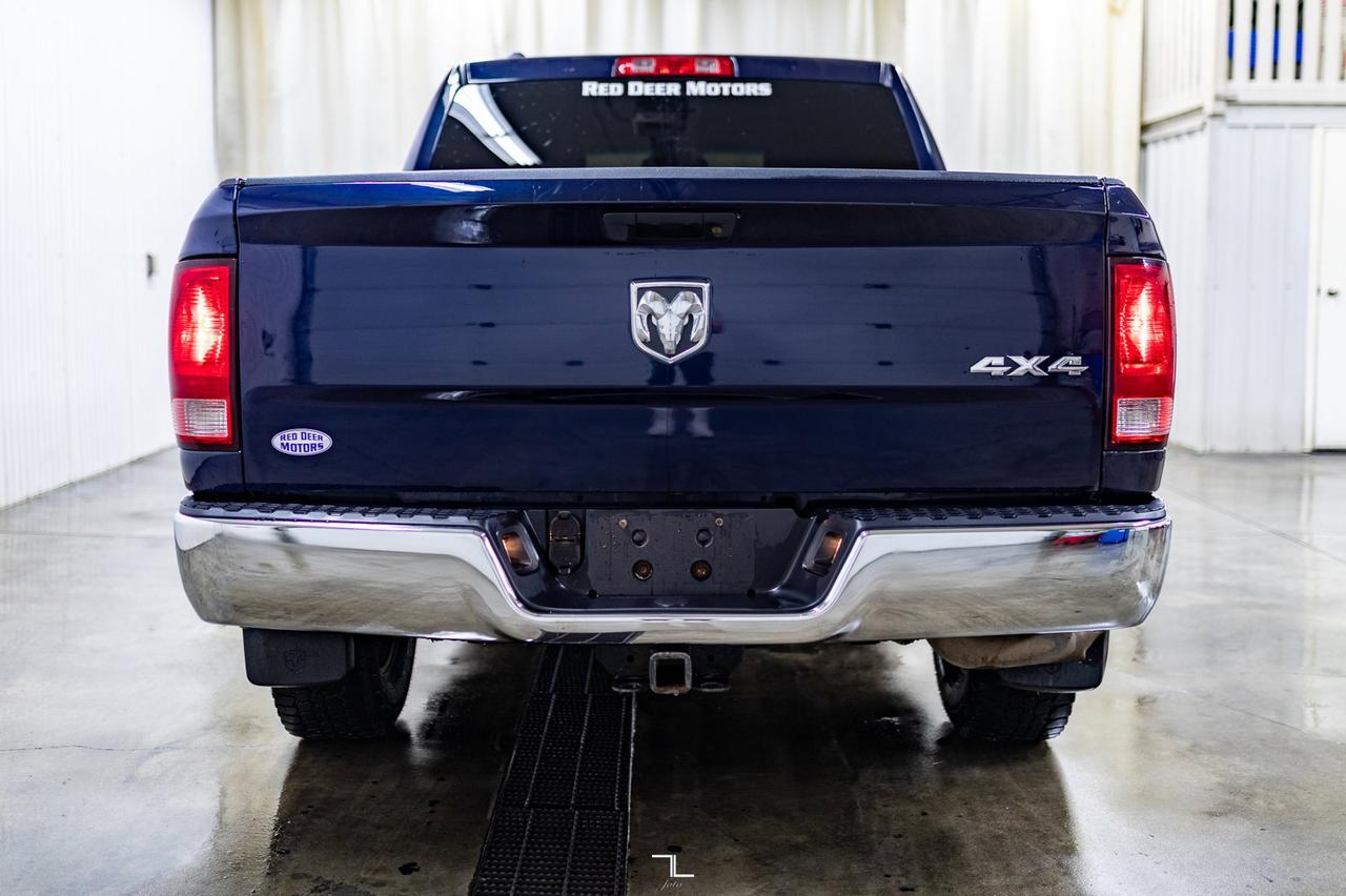 2013 Ram 1500 4x4 Crew Cab SXT HEMI Red Deer AB