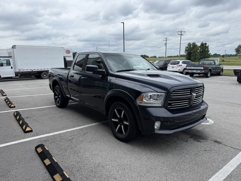2013 Ram 1500 Sport photo 3
