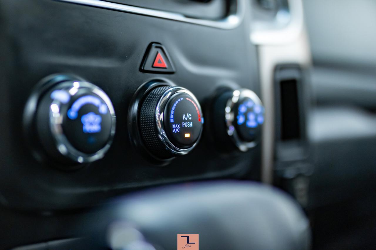 2013 Ram 1500 4x4 Quad Cab Outdoorsman Roof BCam Red Deer AB