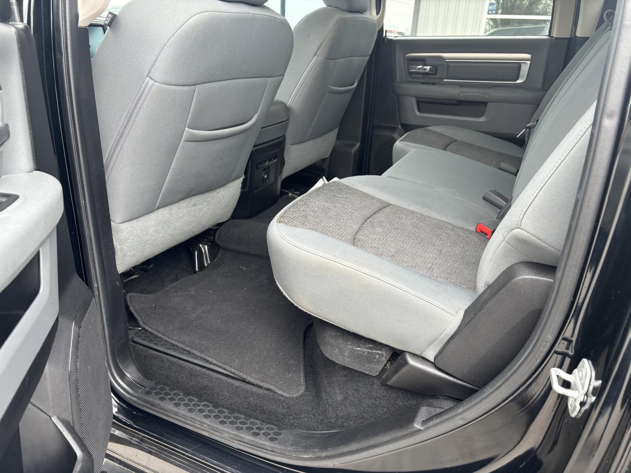 2013 Ram 1500 Crew Cab Big Horn Pickup 4D 5 1/2 ft Aurora MO