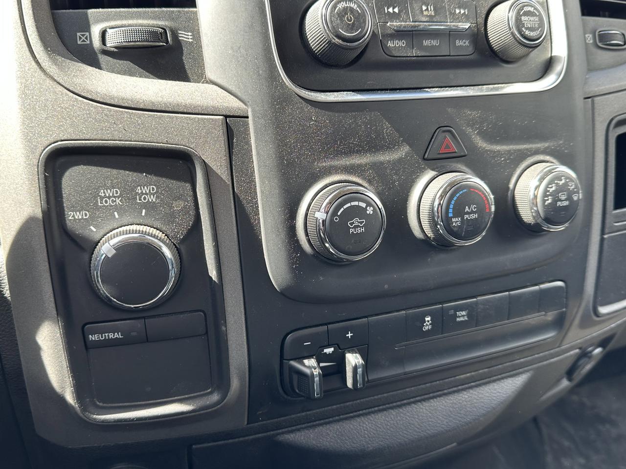 2013 Ram 1500 ST Quad Cab 4x4 | V8 FlexFuel | Cloth | Bench Seat | 17IN Wheels | Remote Keyless Entry Redwater AB