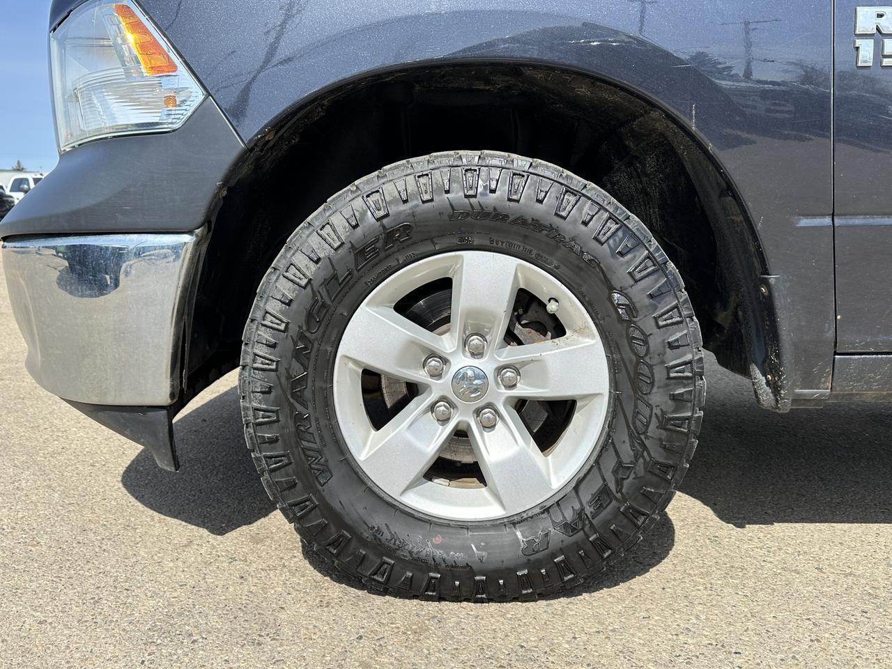 2013 Ram 1500 ST Quad Cab 4x4 | V8 FlexFuel | Cloth | Bench Seat | 17IN Wheels | Remote Keyless Entry Redwater AB