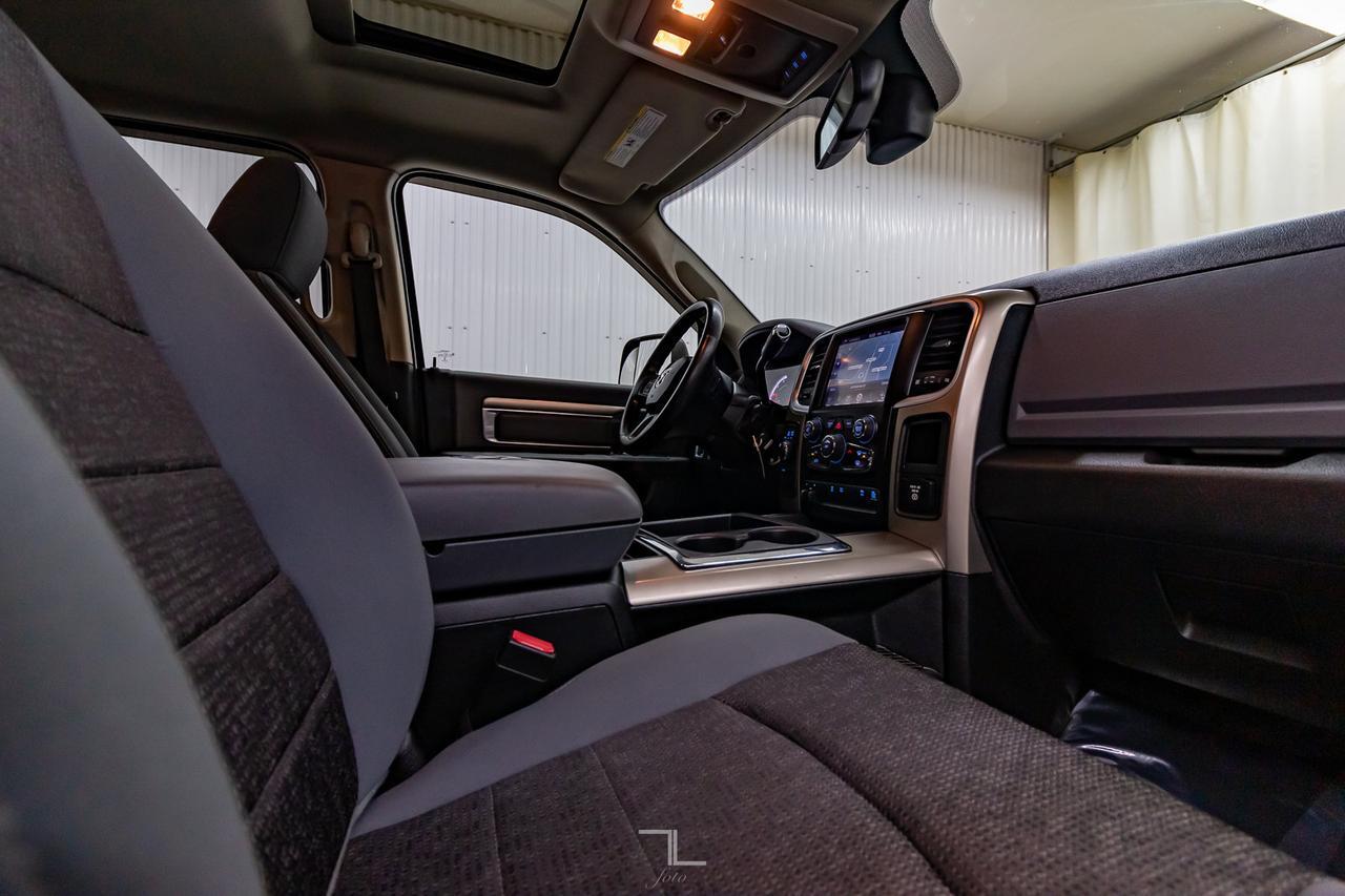 2013 Ram 2500 4x4 Crew Cab Outdoorsman HEMI Nav Roof BCam Red Deer AB