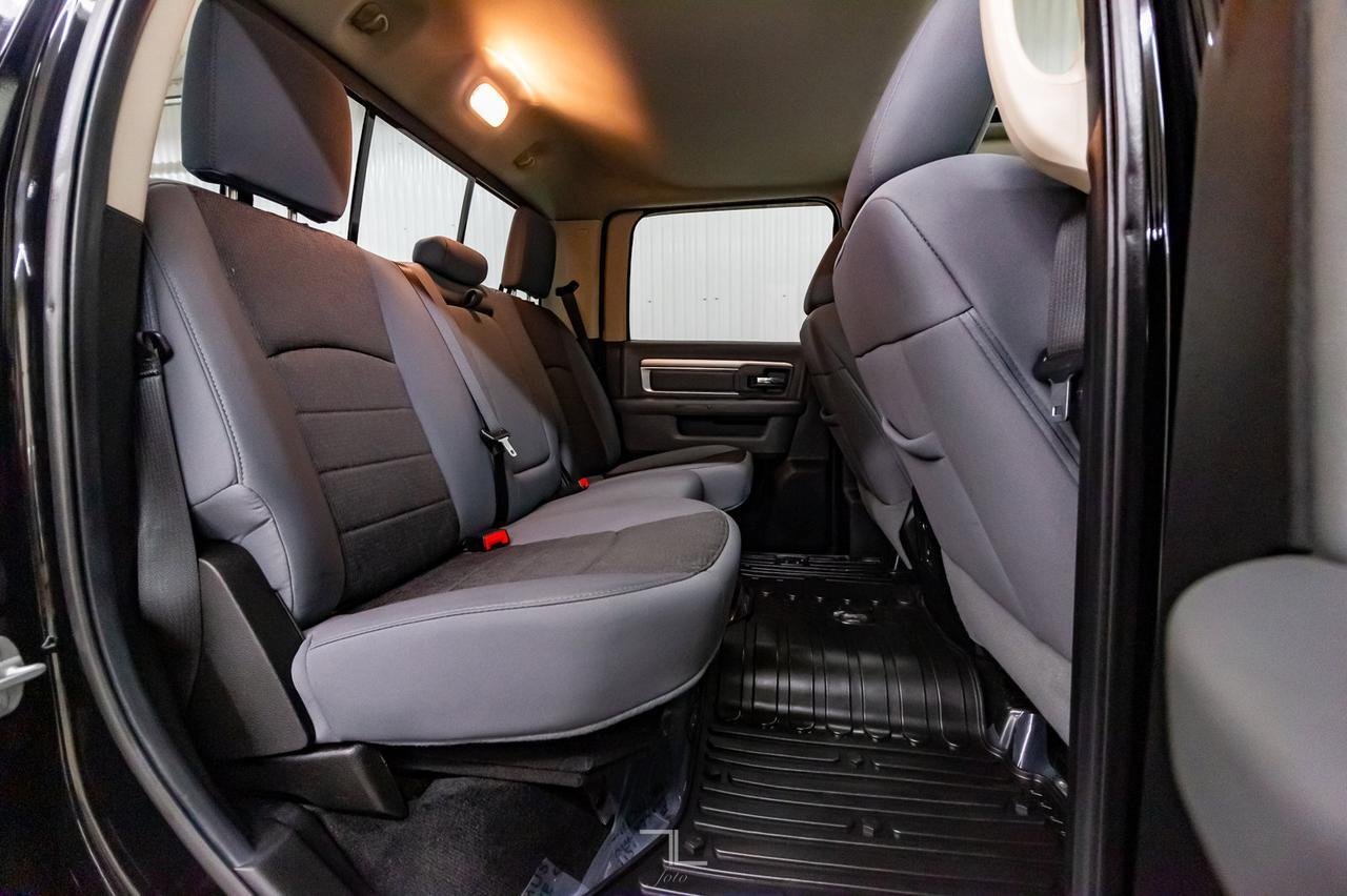 2013 Ram 2500 4x4 Crew Cab Outdoorsman HEMI Nav Roof BCam Red Deer AB