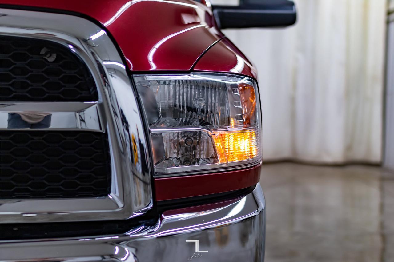 2013 Ram 2500 4x4 Crew Cab SLT Diesel Longbox Red Deer AB