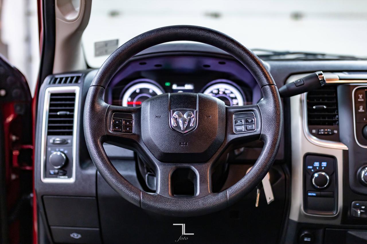 2013 Ram 2500 4x4 Crew Cab SLT Diesel Longbox Red Deer AB