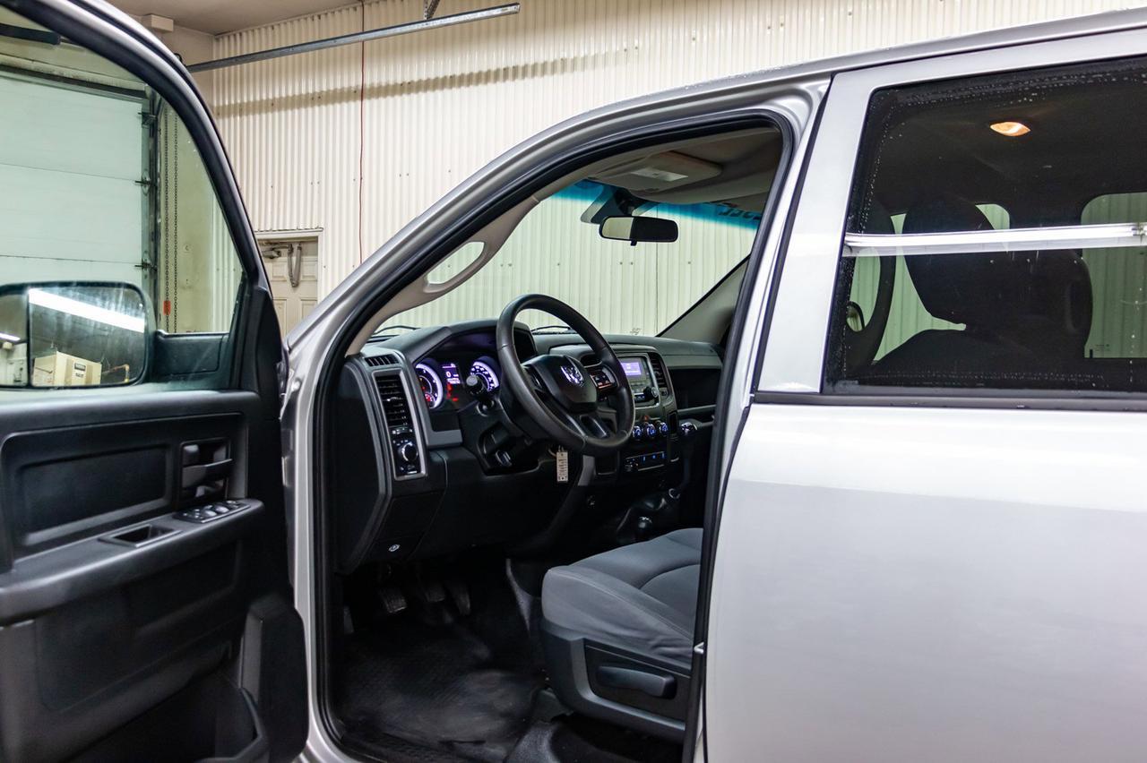 2013 Ram 2500 4x4 Crew Cab ST Diesel Manual Red Deer AB